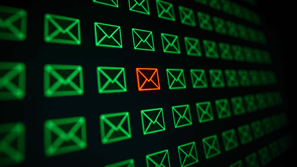 Apple Breaks Its Own Privacy Feature: Websites Can Soon Block Your Burner Emails