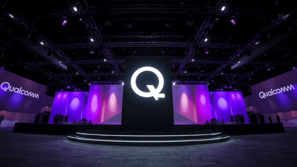 Qualcomm Hunts Post-Smartphone Era with New AI Wearable Silicon