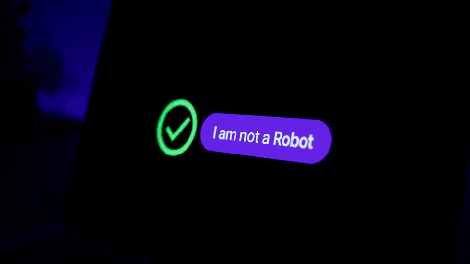 Digital Roadblock: Anthropic Rogue AI Agent Gets Stumped by Everyday CAPTCHA Tests