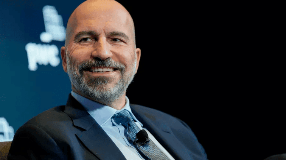 Corporate Reset: Uber Slashes 3,300 Jobs to Flatten Management and Push Autonomous Fleets