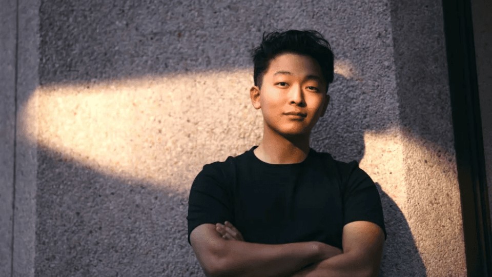 Silicon Valley Prodigy Challenges Tech Giants with Privacy First On Device Assistant Underdog